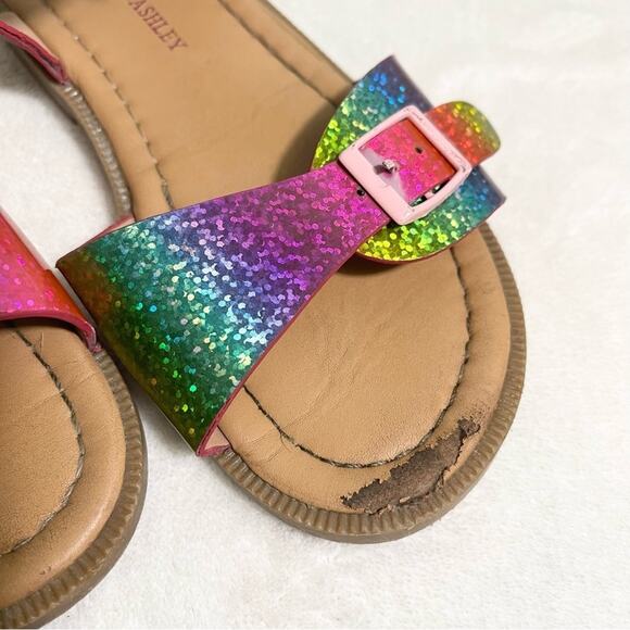Laura Ashley Girl's Blue & Pink Rainbow Open Toe Flat Sandal Toddler Size 10 - Picture 3 of 11